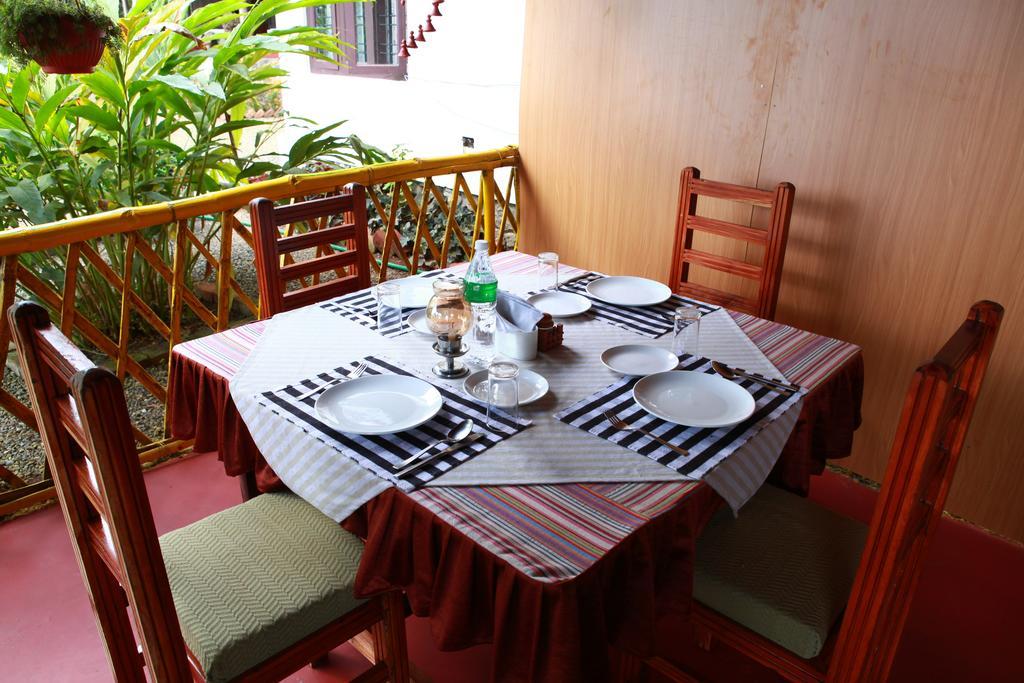 Beaumont Plantation Retreat Hotel Thekkady Bagian luar foto