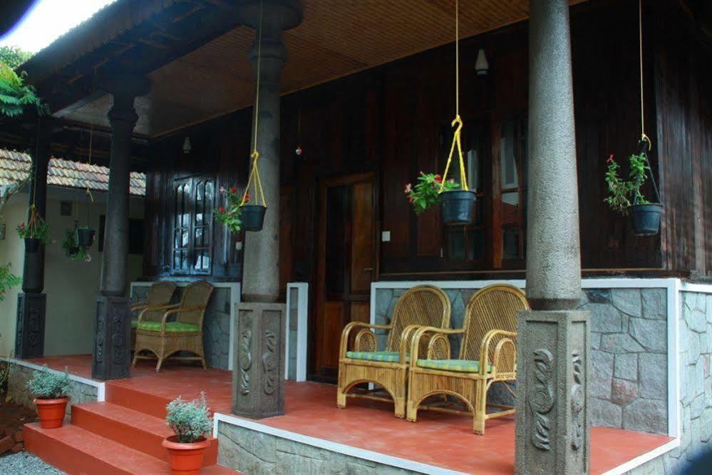 Beaumont Plantation Retreat Hotel Thekkady Bagian luar foto